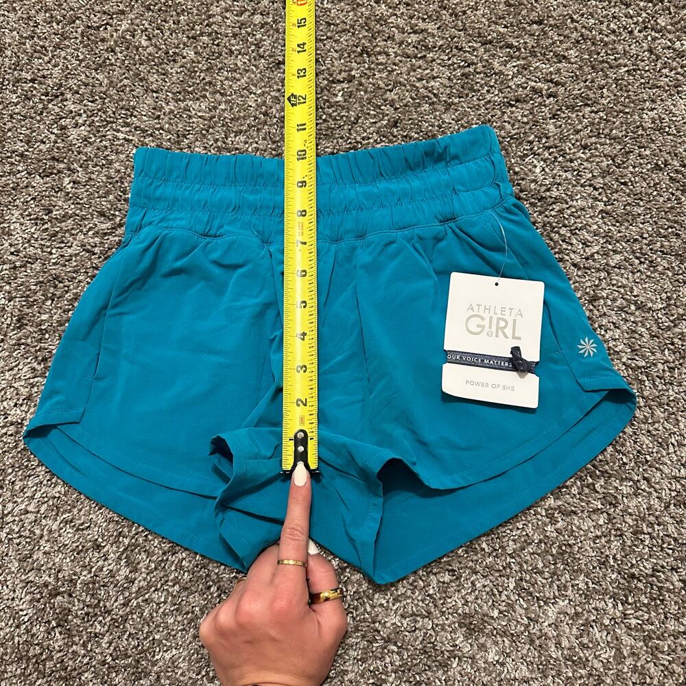ATHLETA GIRL Run Free 2.5" Short Size M - Picture 6 of 11